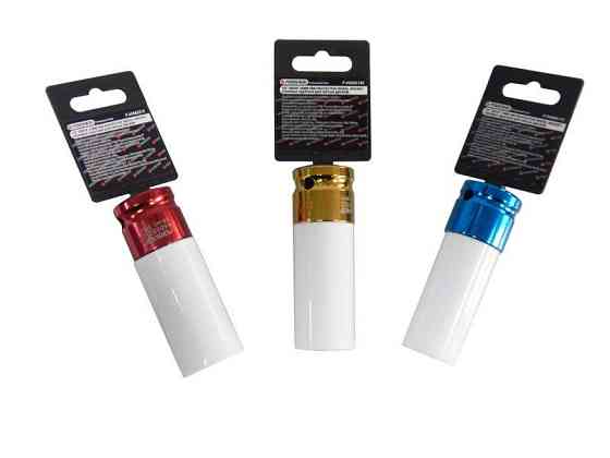 Головка глубокая для литых дисков с защитным кожухом 17мм, 1/2