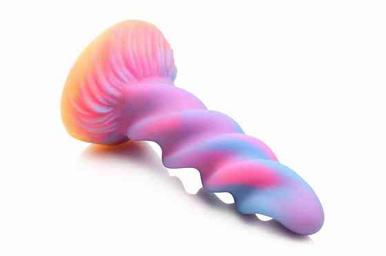 Фэнтезийный фаллоимитатор Creature Cocks Glow-in-the-Dark Unicorn Dildo, светится в темноте, 20,6 см Sex Aura Киев
