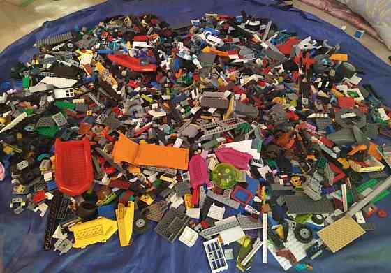 Лего 2кг Насипом в наявності 28 кг. Київ