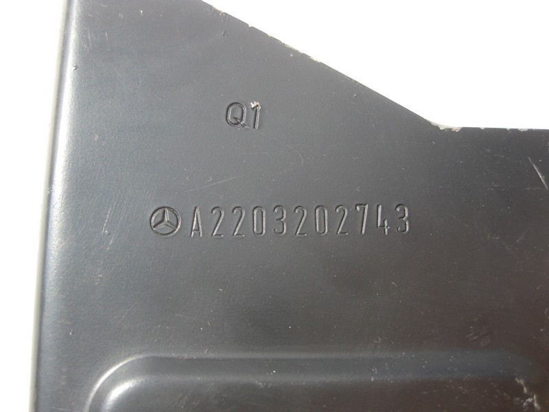 Mercedes-Benz  A2203202743 Кронштейн проводів на підсилювачі переднього бампера S-Class W220 Одесса - изображение 7
