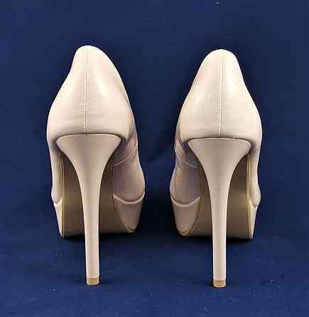 Жіночі Бежеві Туфлі на Каблуку Шпильке Лакові Модельні (розміри: 36,38,39,40) - 151 Дніпро