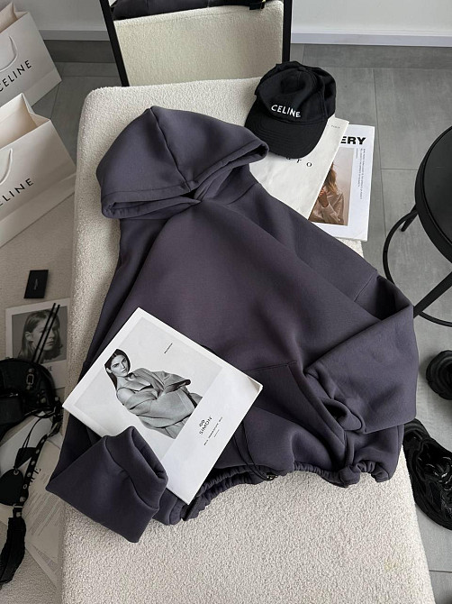 Женская базовая кофта худи из турецкой тринитки на флисе Графит Одесса - изображение 3