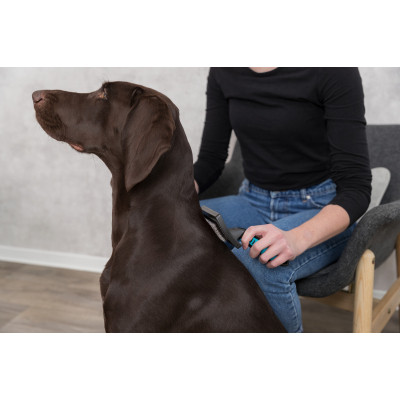 Расческа для животных Trixie Пуходерка для ухода за шерстью и подшерстком у собак 12х20 см (4011905241333) Винница - изображение 2