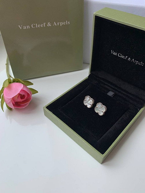 Серьги гвоздики  белые  Vancleef Ванклиф один цветочек Одесса - изображение 4