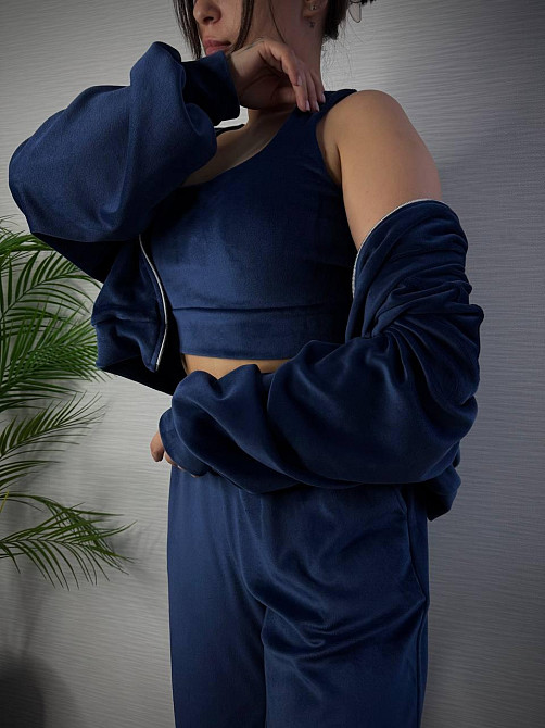 Жіночий стильний повсякденний плюшевий костюм-трійка Синій, 42/44 Одеса - фото 8