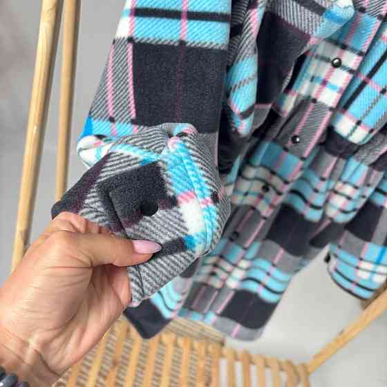 Тепла жіноча флісова сорочка-пальто в рожеву клітинку клітинку з капюшоном Кам'янець-Подільський