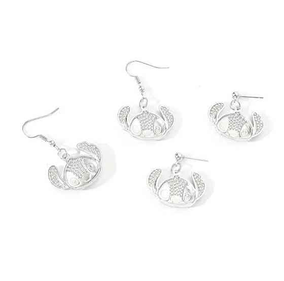 Сережки «Стіч» з кристалами – яскраві підвіски Київ