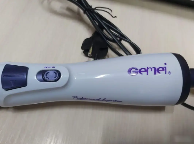 Фен щетка для волос Gemei GM-4826 7703 Вращающийся фен расческа / Стайлер для волос Киев - изображение 6
