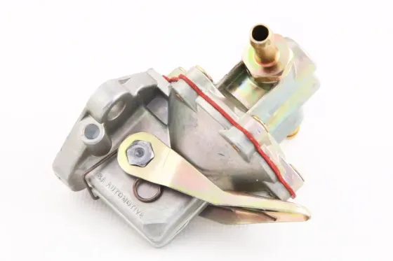 Насос топливный 2108 плунжерный LSA + 2 прокладки Винница