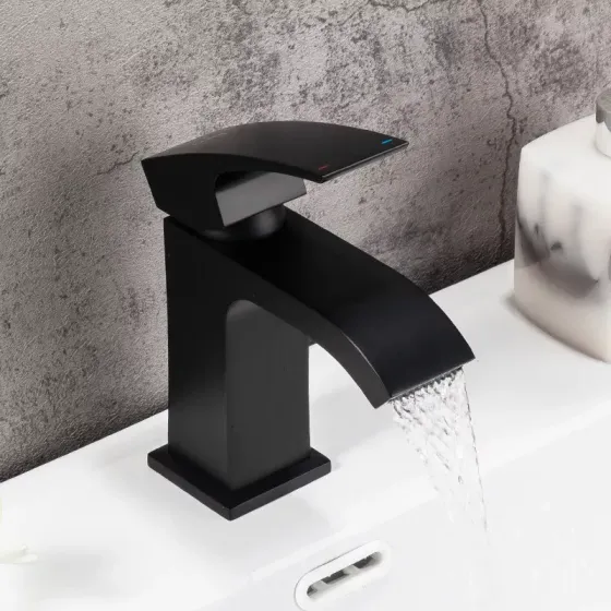 Змішувач для умивальника GAPPO G1007-6, чорний Київ