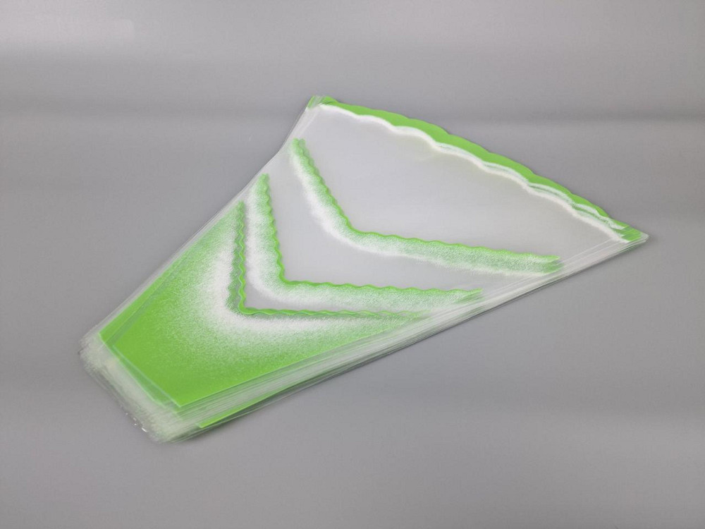 Упаковка конус под цветы h50/10низ/50верх