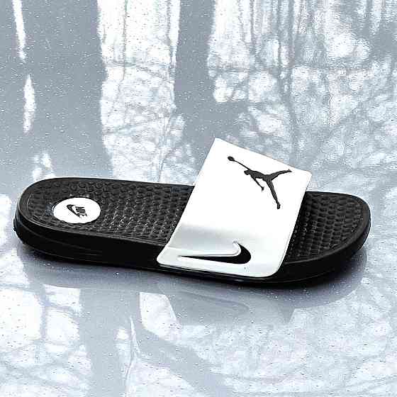 Чорні чоловічі Шльопанці Nike Jordan Сланці Білі капці Найк (розміри: 40,44) Дніпро