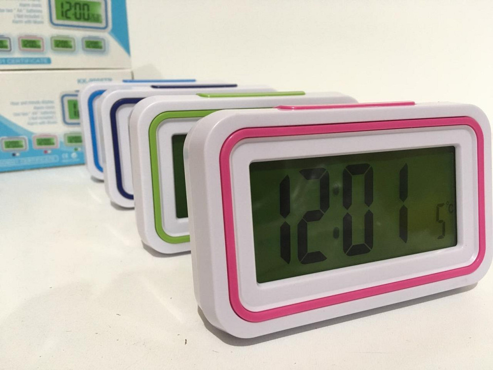 Настільний годинник з підсвіткою на батарейках MOD-9905/1957 Одеса - фото 1