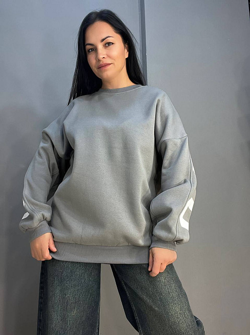 Свитшот женский DAVRAS 8174 оверсайз удлиненная надпись на спине CHICAGO утепленный на флисе one size серый, серый, one size Киев - изображение 10