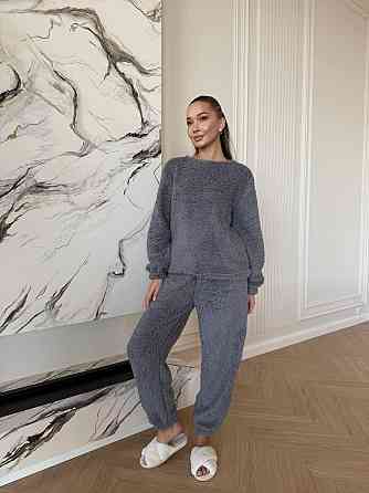 Жіноча затишна піжама-двійка: кофта та штани махра тедді Графіт, 48/52 Одеса