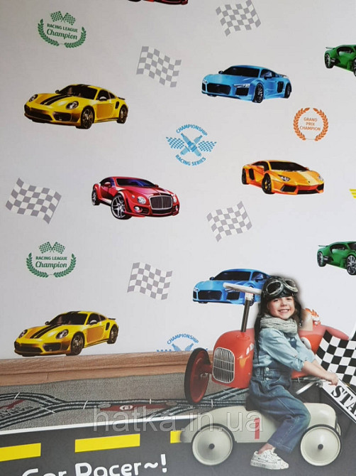 Шпалери вінілові на флізеліні AdaWall Ada Kids метрові дитячі для хлопчиків тачки перегонові машини на сірому Київ - фото 1