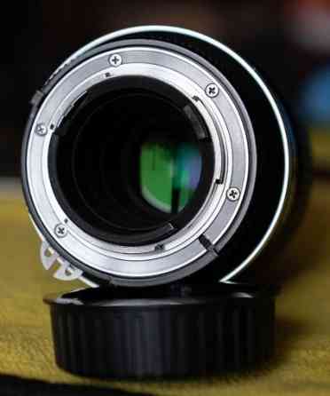 Об'єктив Micro- Nikkor 105mm. F/4 Ai. Київ