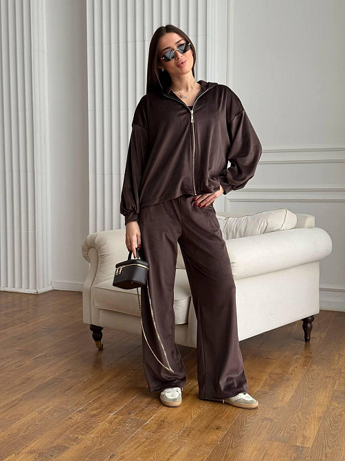 Жіночий повсякденний костюм-трійка: кофта, топ і штани велюр Шоколад, 42/46 Одеса - фото 9