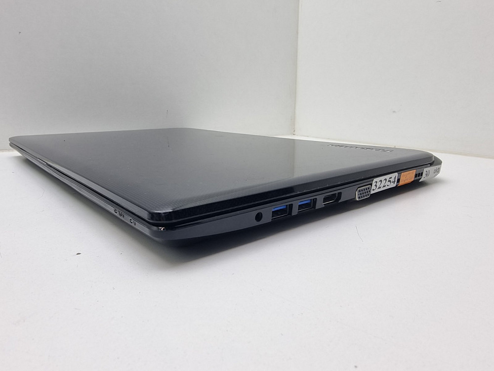 Ноутбук Toshiba Satelite L50D-B-15H Amd A6-6310\8\0\ATI R5 M230 АКБ- (товар вживаний) Луцк - изображение 4