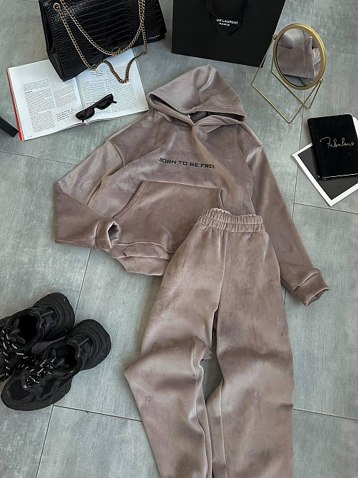 Стильний жіночий теплий костюм зі щільного двостороннього велюру. моко, 42/44 Одеса - фото 5