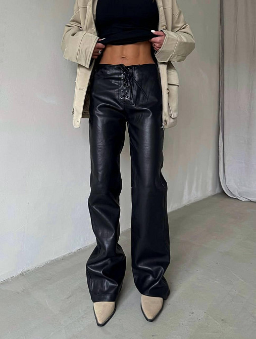 Жіночі шкіряні штани на шнурівці Одеса - фото 2