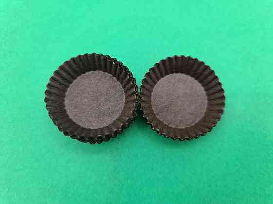 Тартолетка для кексів "Кругла коричнева"D30 H9,5 (100шт)/3а/ (1 уп.) Харків