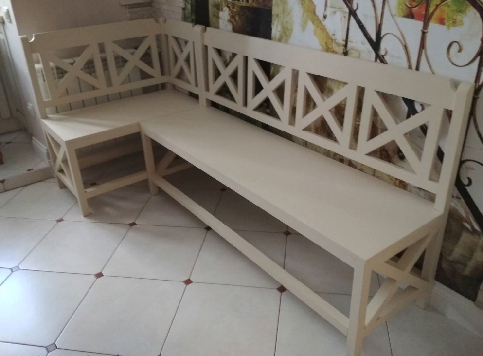 Угловая кухонная скамейка 