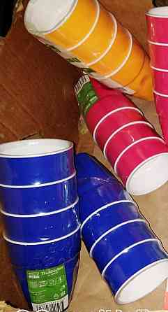 4 многоразовых пластиковых стаканчиков 0,4 л, Германия Ровно