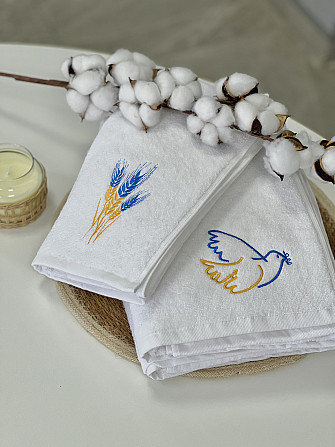 Махровий рушник Ideal Textile з патріотичною вишивкою, 70*140 см, 100% бавовна, Узбекистан Чернівці - фото 1