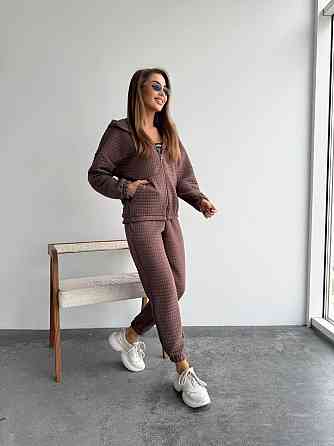 Жіночий прогулянковий костюм-трійка: кофта топ і штани Капітон Шоколадний, 46/48 Одеса