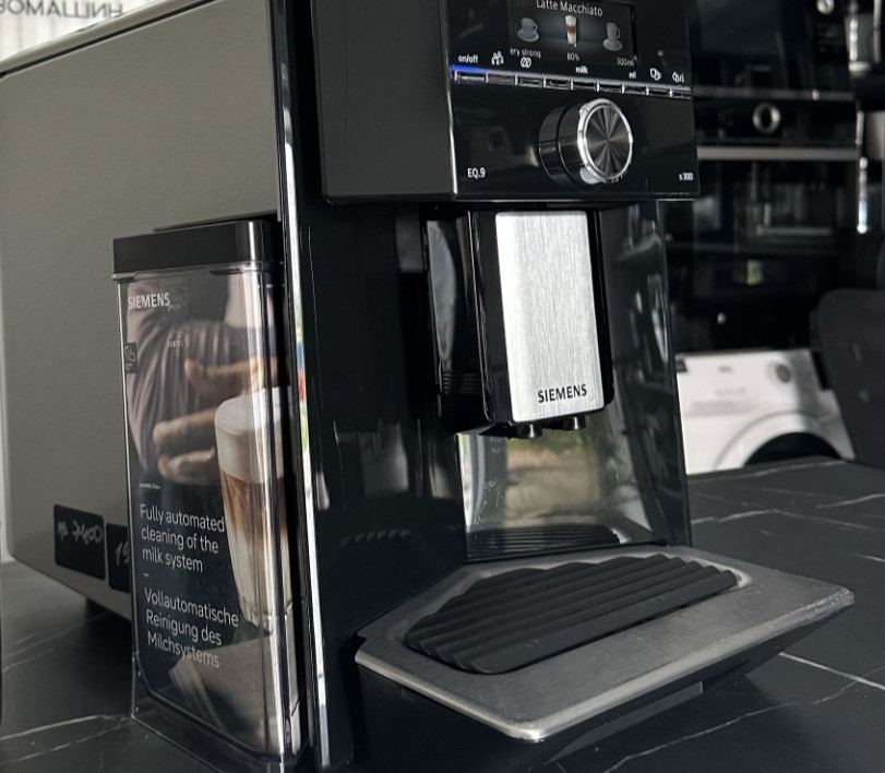 Кавомашина SIEMENS EQ.9 s300 Київ - фото 4