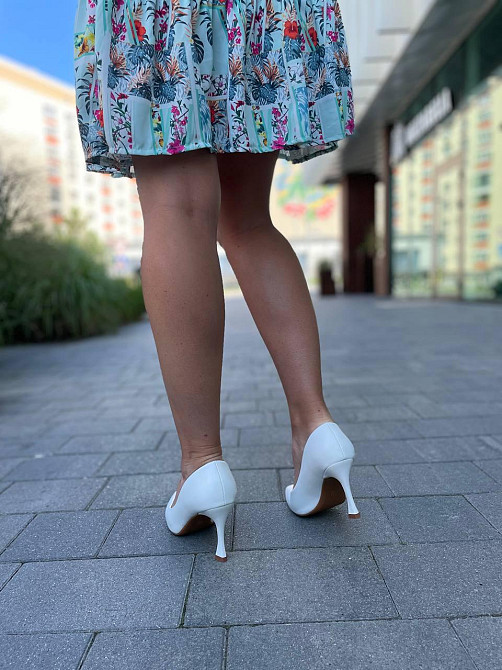 Loretta Стильні туфлі на тонких підборах жіночі весна-осінь зі штучної шкіри білі (5451) р. 36- Коломия - фото 2