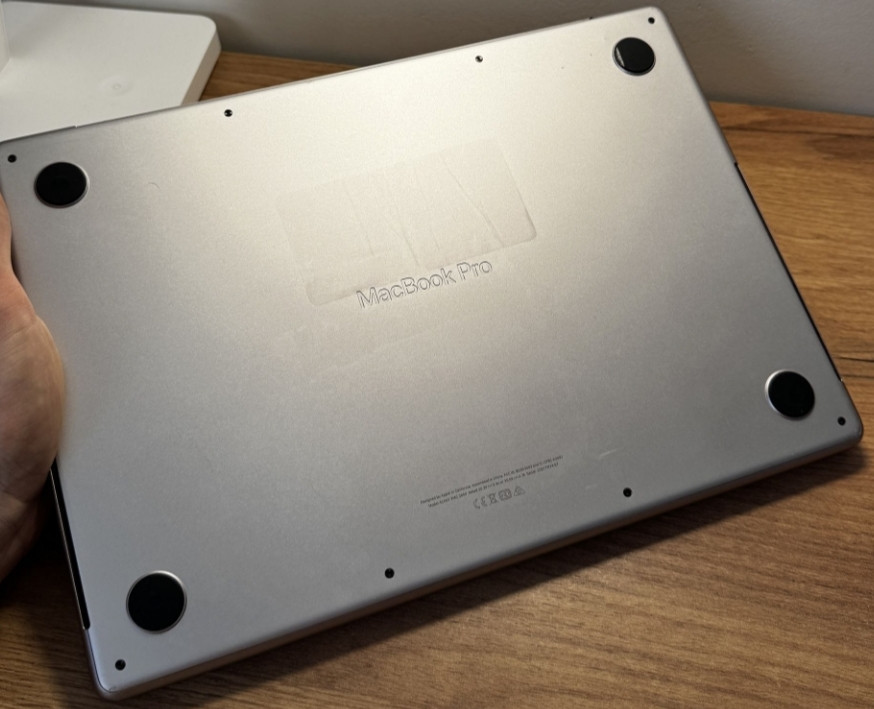 Ноутбук Apple MacBook .Pro 14’ 2021 M1 Pro 16Gb 512Gb Space Gray. Киев - изображение 4