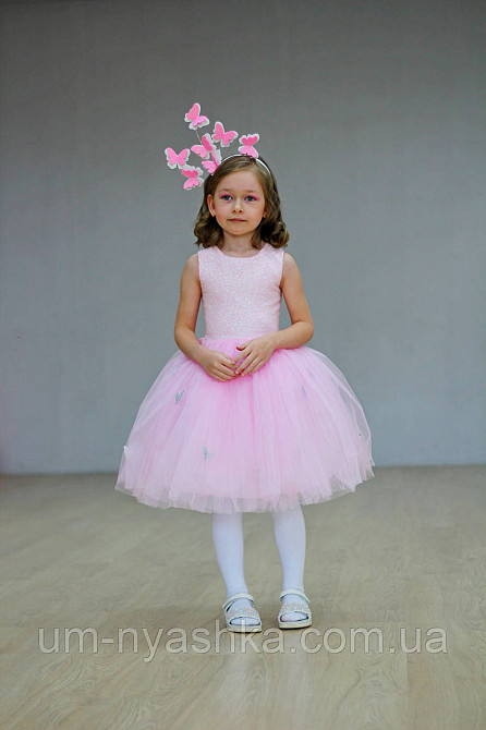 Розовое нарядное платье на девочку Детские нарядные платья с бабочками Кривой Рог - изображение 2