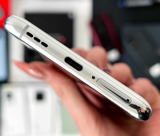 .Смартфон Oppo Find X5 Pro 12/256 Gb Ceramic White Гарантія Trade in Київ - фото 7