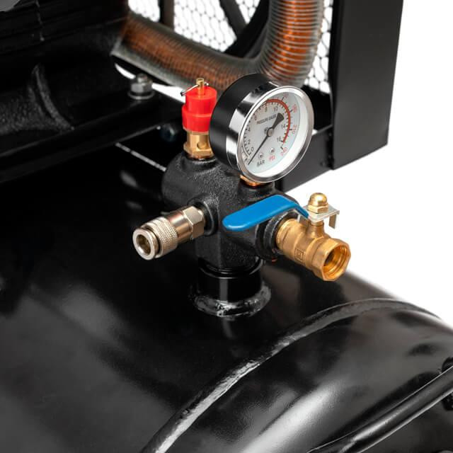 Компресор, 200 л, 7,5 кВт, 380 В, 10 атм, 1050 л/хв, 3 циліндри, 80 дБ INTERTOOL PT-0040 Киев - изображение 7