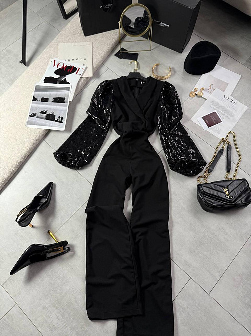 Жіночий стильний вечірній прямий комбінезон  креп дайвінг+пайєтка Одеса - фото 4