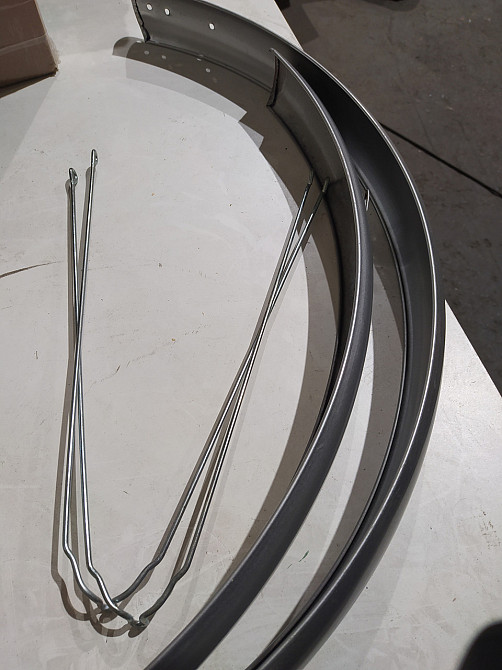 Крылья велосипедные (железные, хром, комплект перед+зад) (обод 28) Мукачево - изображение 1