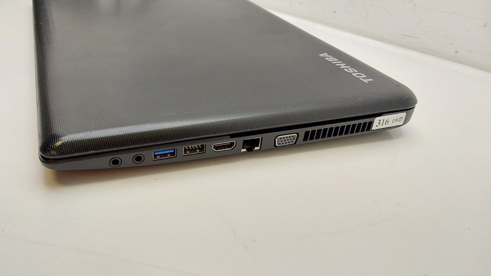 Ноутбук Toshiba B70 i3-4003\4\0\ АКБ- (товар вживаний) Луцьк - фото 4
