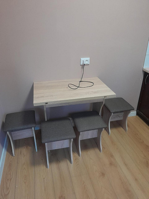 Стол на кухню и 4 мягких табурета (комплект) / Дуб Сонома Львов - изображение 8