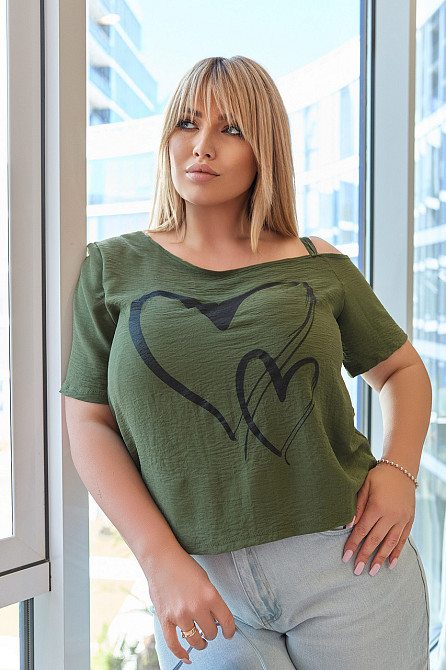 Літня блузка з відкритим плечем "Elis"| Норма і батал | Розпродаж моделі Хакі, 50-52 Київ - фото 3