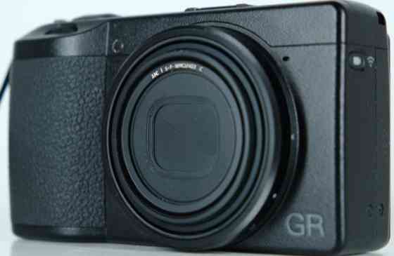 Фотоапарат Ricoh GR IIIx. Київ