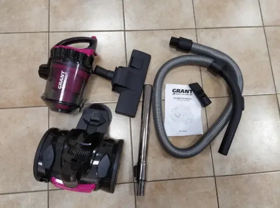 розовый Пылесос без мешка GRANT GT-1605 (контейнерный пылесос) 3000 Вт + универсальная щетка Коломыя