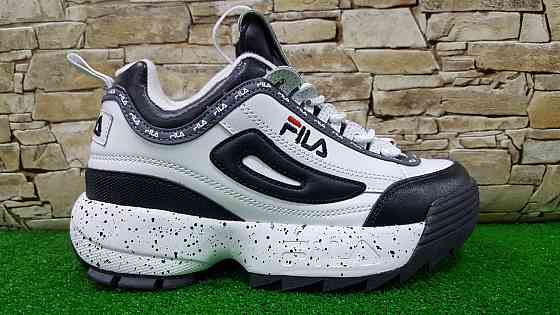Женские кроссовки FILA Disruptor II 