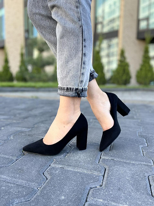 Comer Туфлі жіночі COMER чорні еко-замша 39р. каблук 8см (1971) Коломия - фото 3