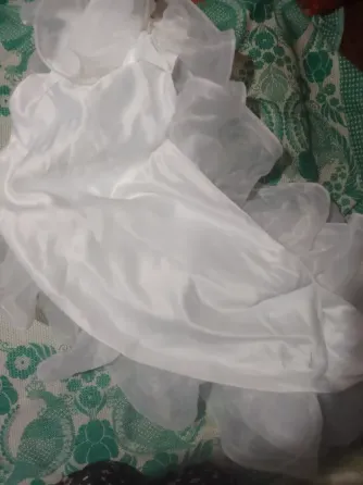 Біла сукня з накидкою Київ