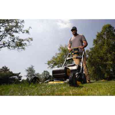 Газонокосилка DeWALT 2х18 В, 53 см (без АКБ та ЗП) (DCMWP134N) Винница