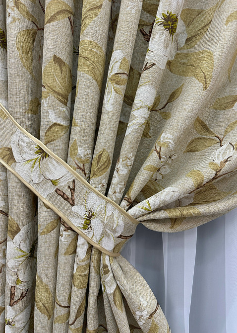 Комплект готовых штор VR-Textil Лен с цветочным принтом 