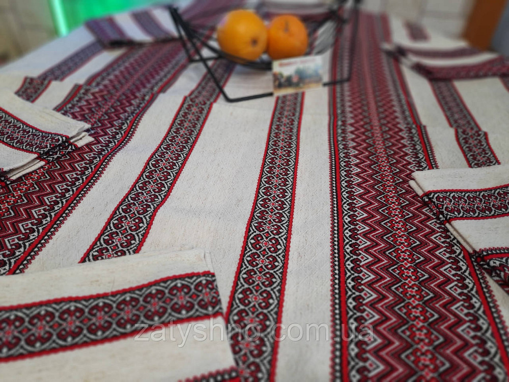 Вышитая скатерть с салфетками на льне Киев - изображение 10