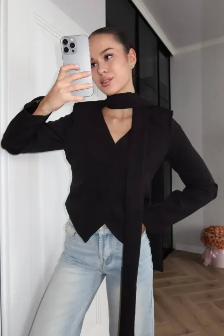 Піджак, що формує силует і виглядає дорого — без зайвих деталей. Одеса - фото 13